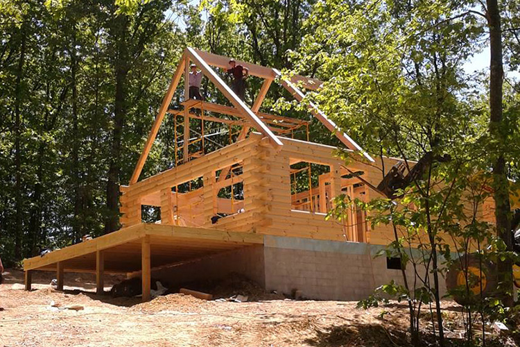 choosing the right builder for your log home